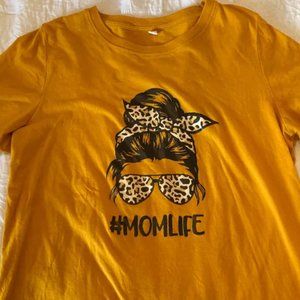 T-Shirt #Momlife Large